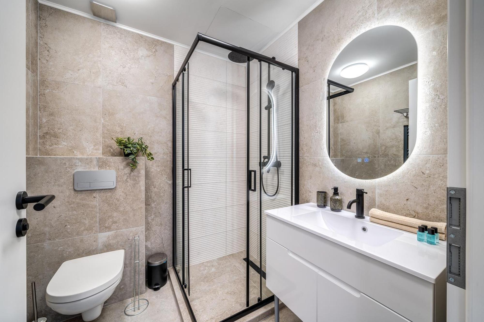 Time Out With Terrace - R30 Apartment *