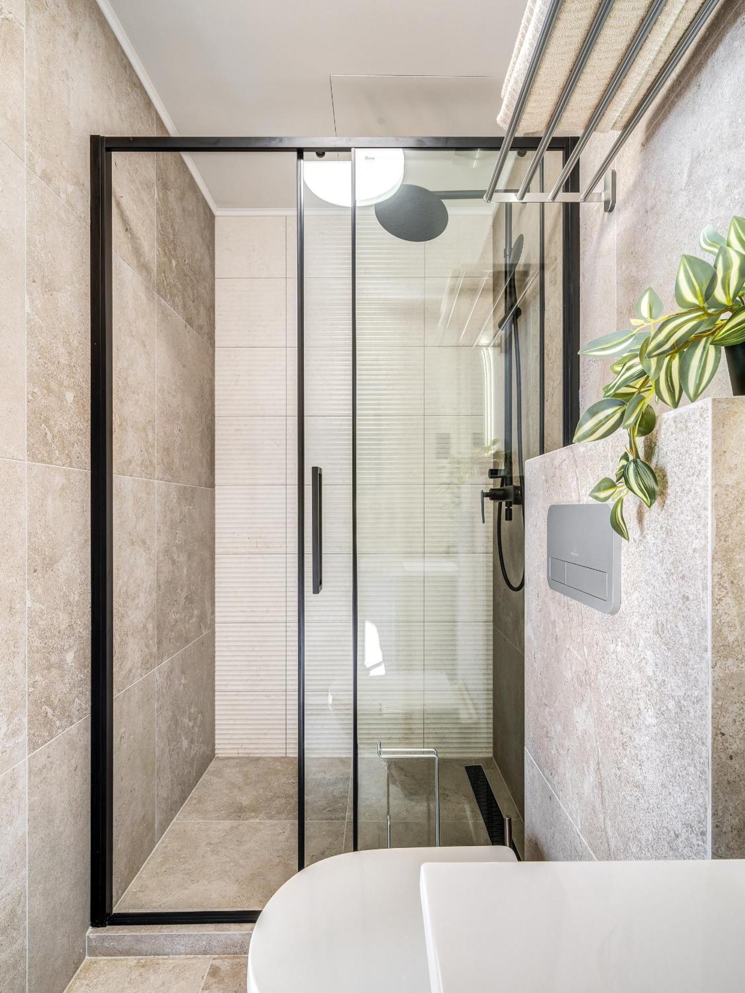 Apartment Time Out With Terrace - R30 *